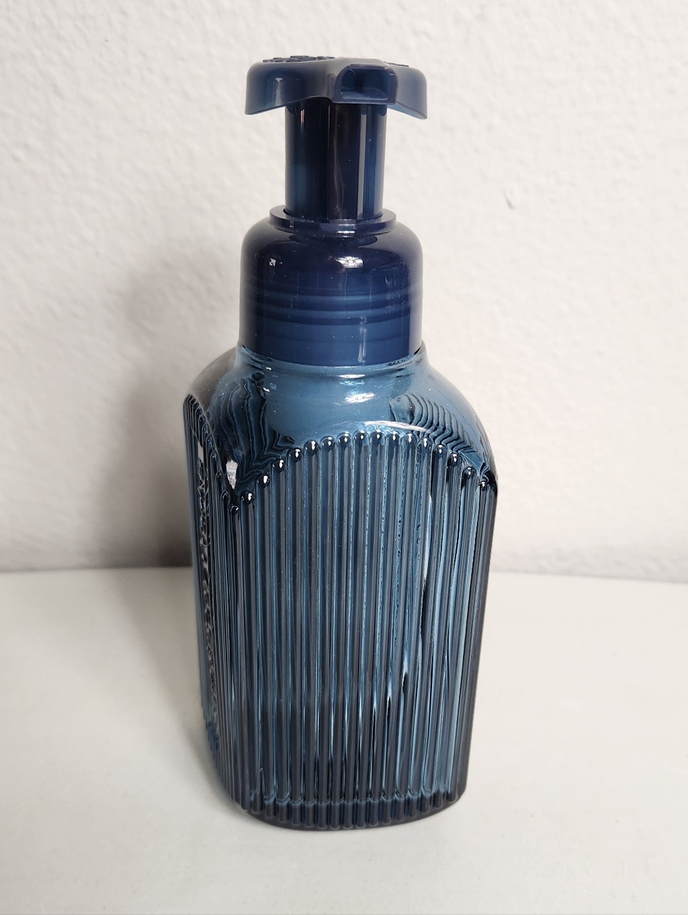 Bath and Body Works Blue Glass Foam Soap Dispenser